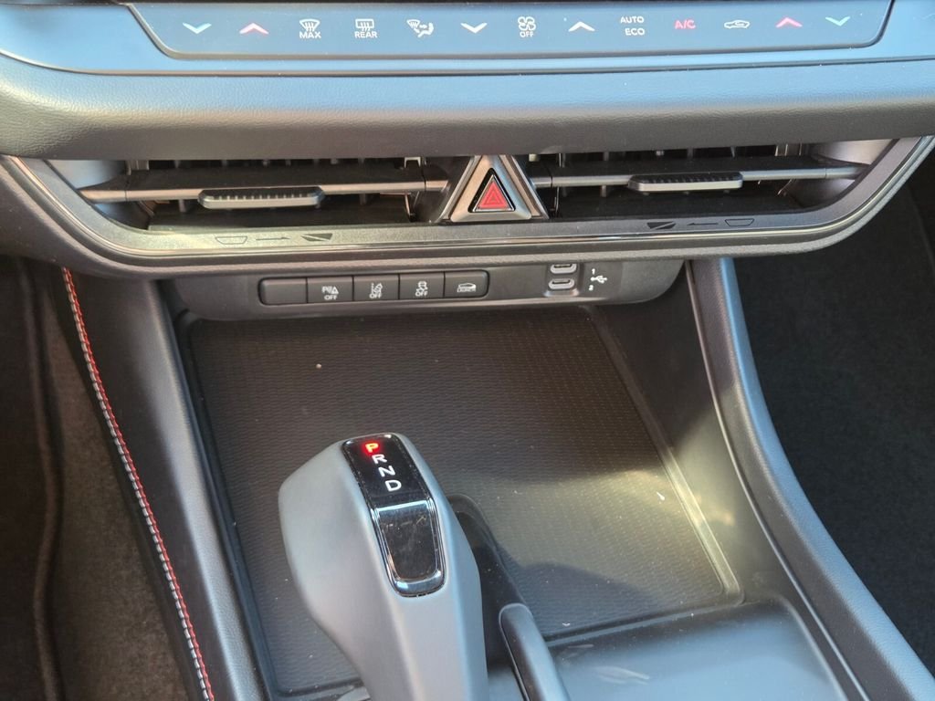 New 2026 Diamond Black Crystal Pearlcoat Dodge R/T Scat Pack image 14