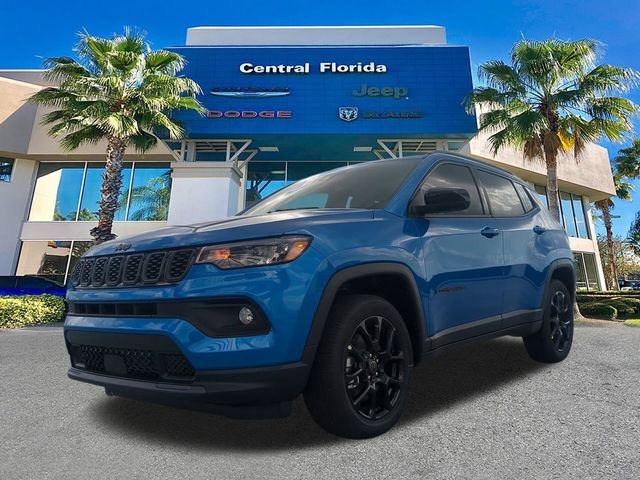 New 2026 Hydro Blue Pearl-Coat Exterior Paint Jeep Latitude image 9