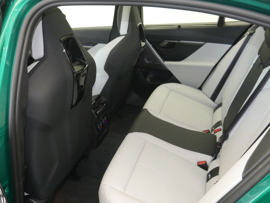 Used 2026 Green Metallic BMW Base image 20