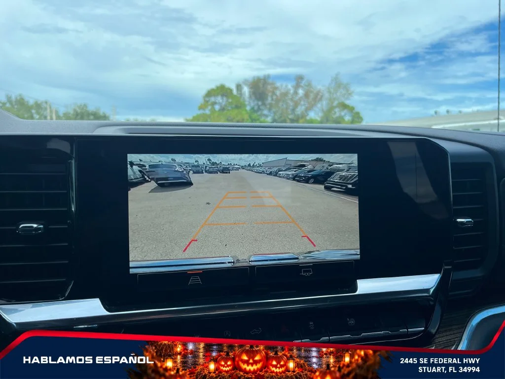 Used 2025 Titanium Rush Metallic GMC Elevation image 32