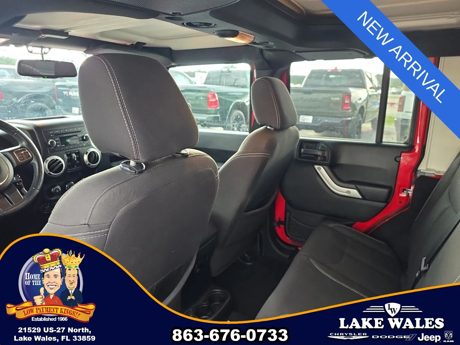 Used 2017 Red Jeep Unlimited Sahara image 6