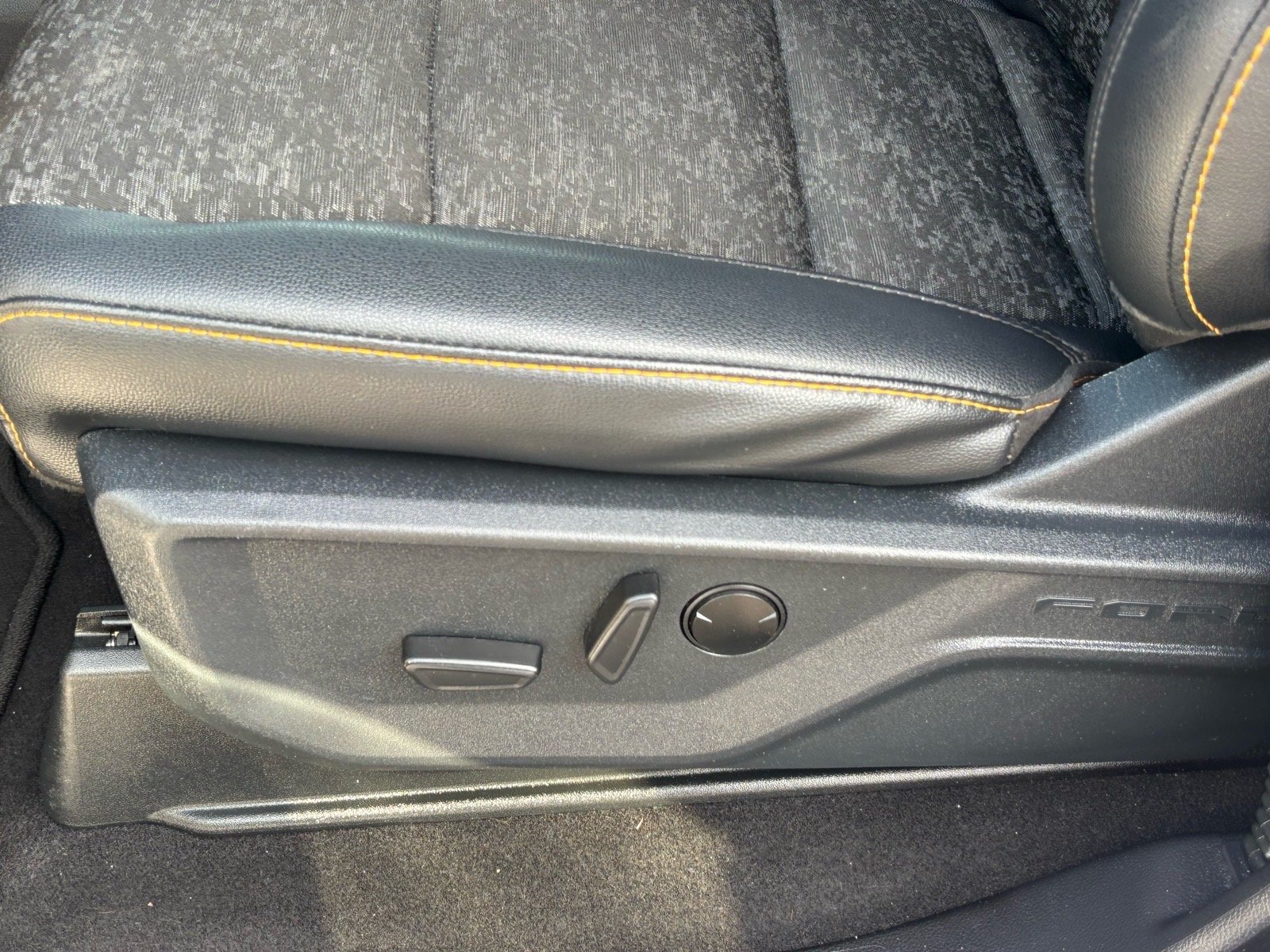 Used 2023 Oxford White Ford Tremor image 11