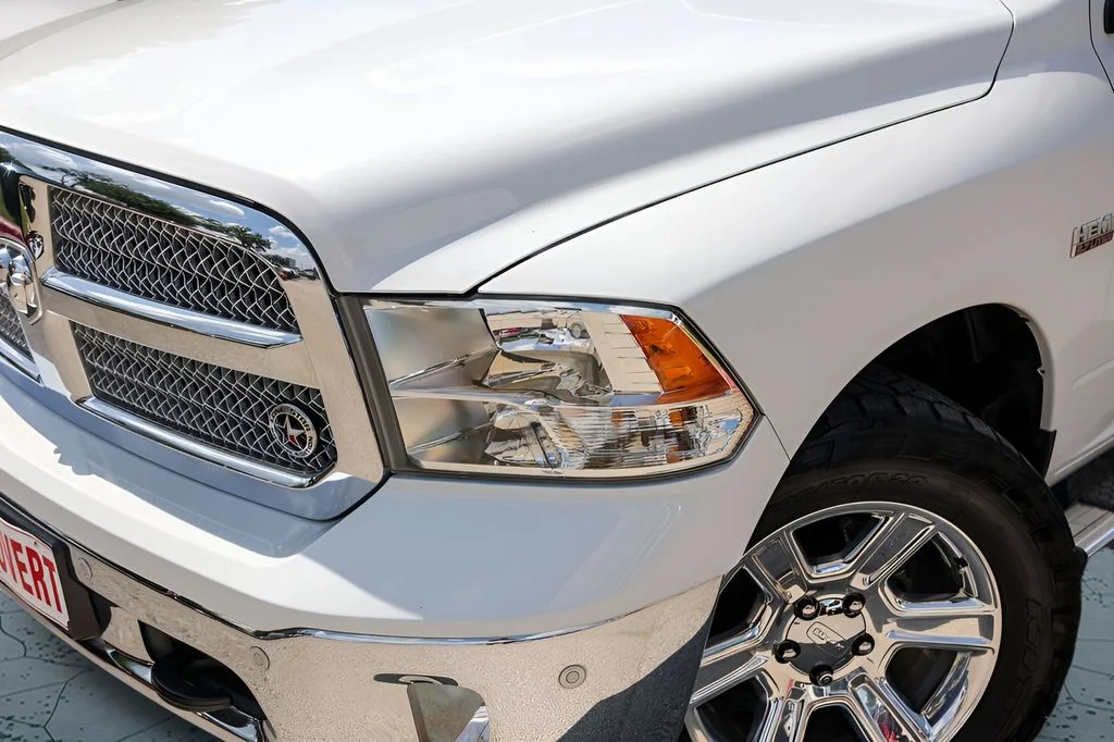 Used 2017 White Ram Lone Star Silver image 3