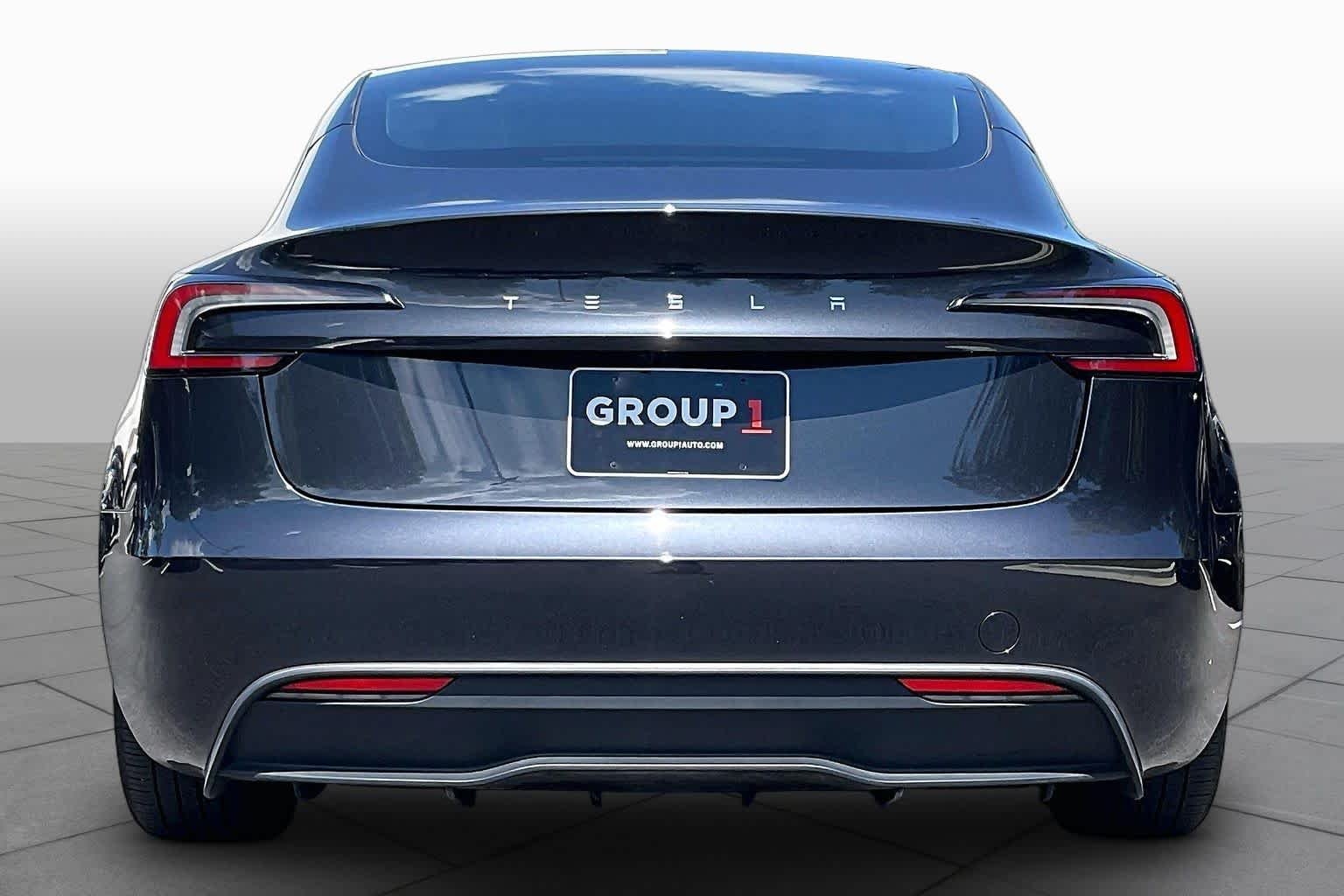 Pre-Owned 2024 Tesla Model 3
