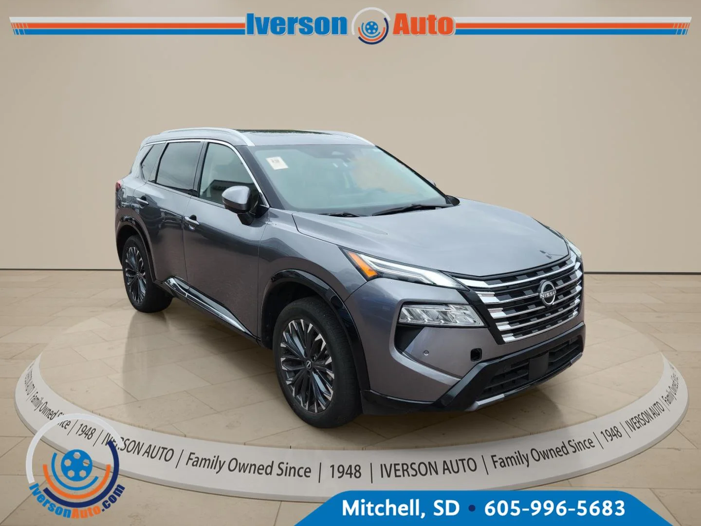 Used 2026 Gun Metallic Nissan Platinum image 3