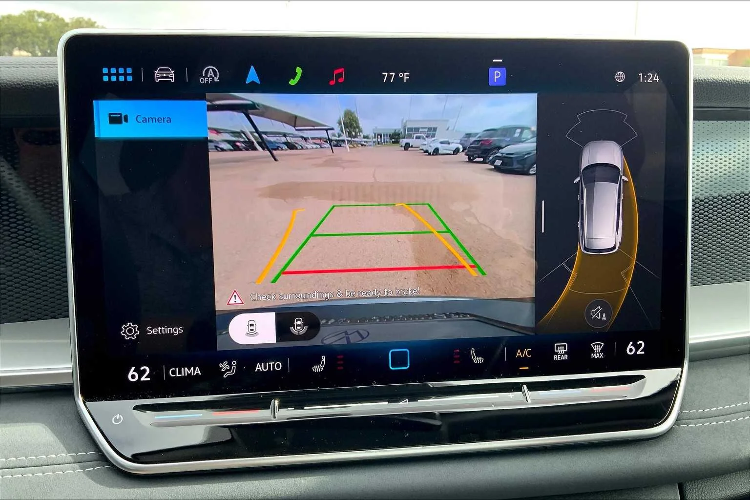 2025 Volkswagen Tiguan SE - Photo 19