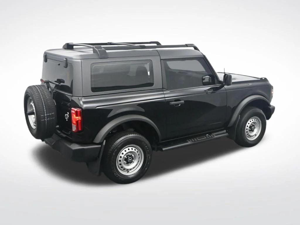 Used 2022 Black Ford Base image 30