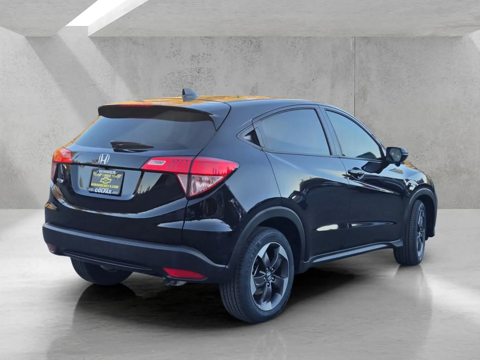 Used 2018  Honda EX image 4
