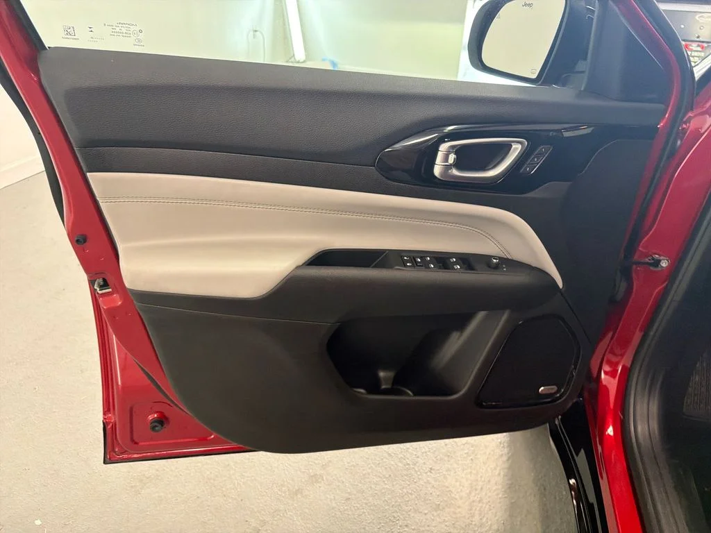 Used 2025 Red Jeep Limited image 12