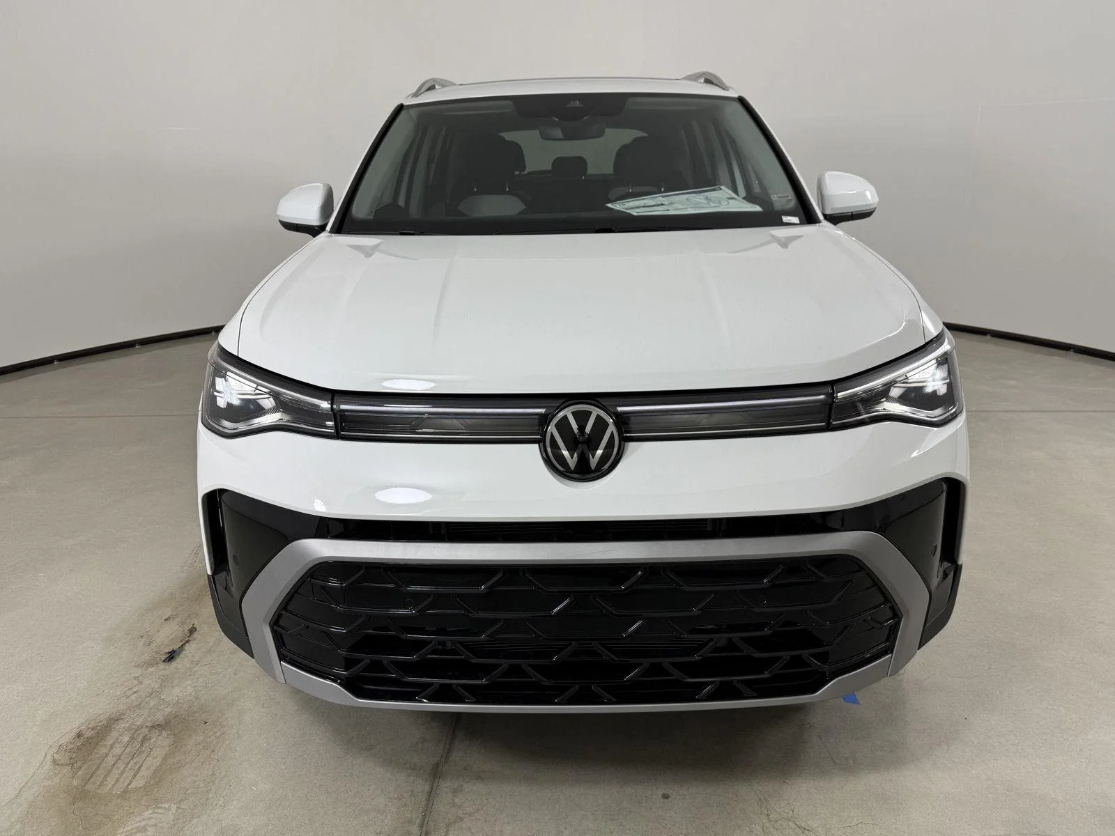 New 2027 Pure White Volkswagen SEL image 2