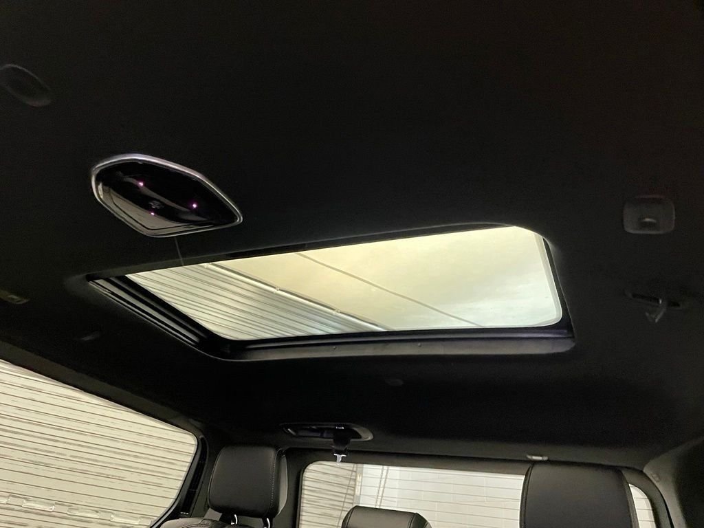 New 2026 High Gloss Black Exterior Paint Jeep Upland image 21