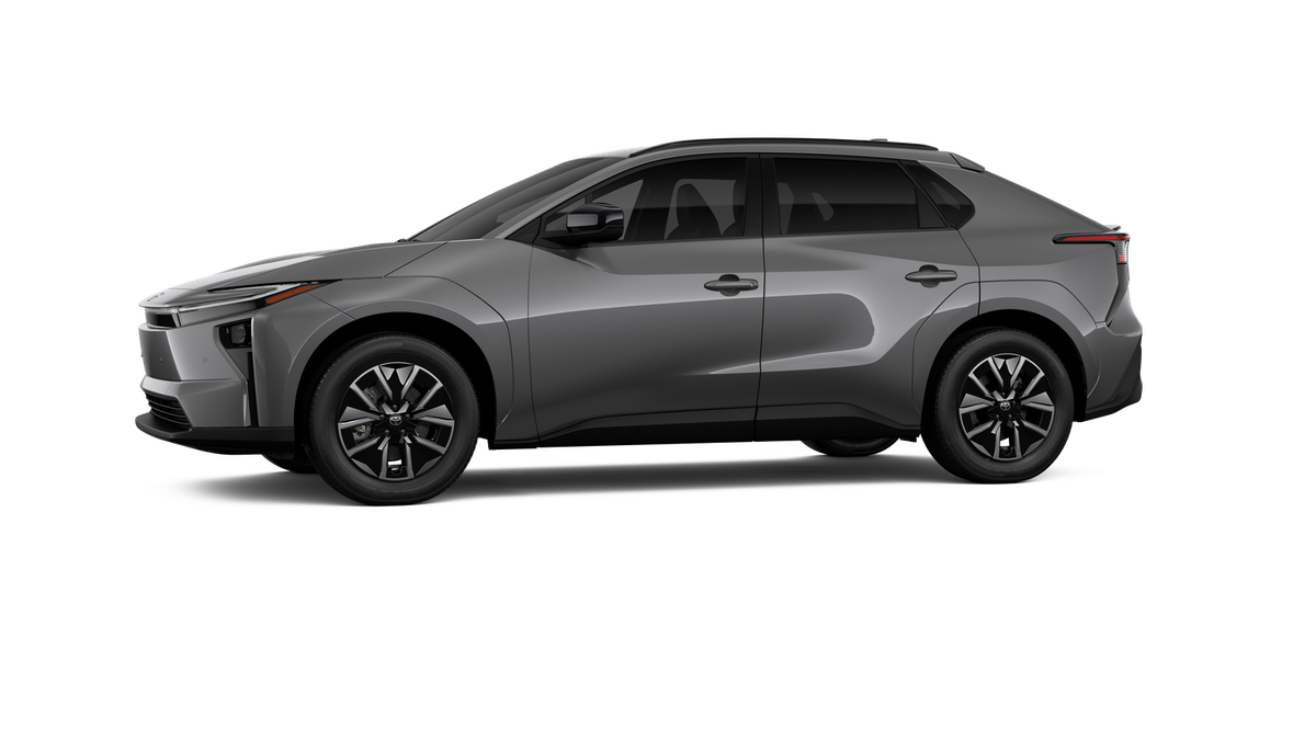 New 2026 Heavy Metal Toyota XLE image 21