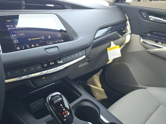 Used 2023 Silver Cadillac Luxury image 25
