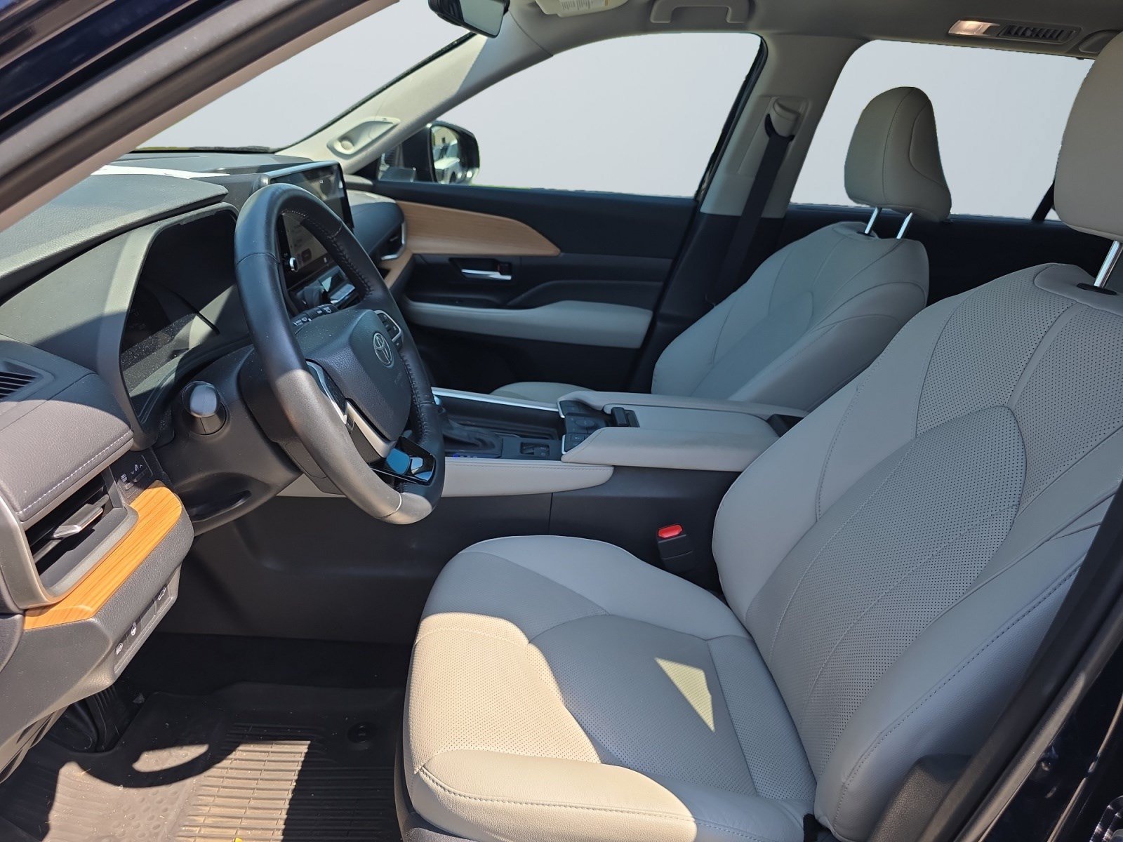 2025 Toyota Grand Highlander Limited - Photo 10
