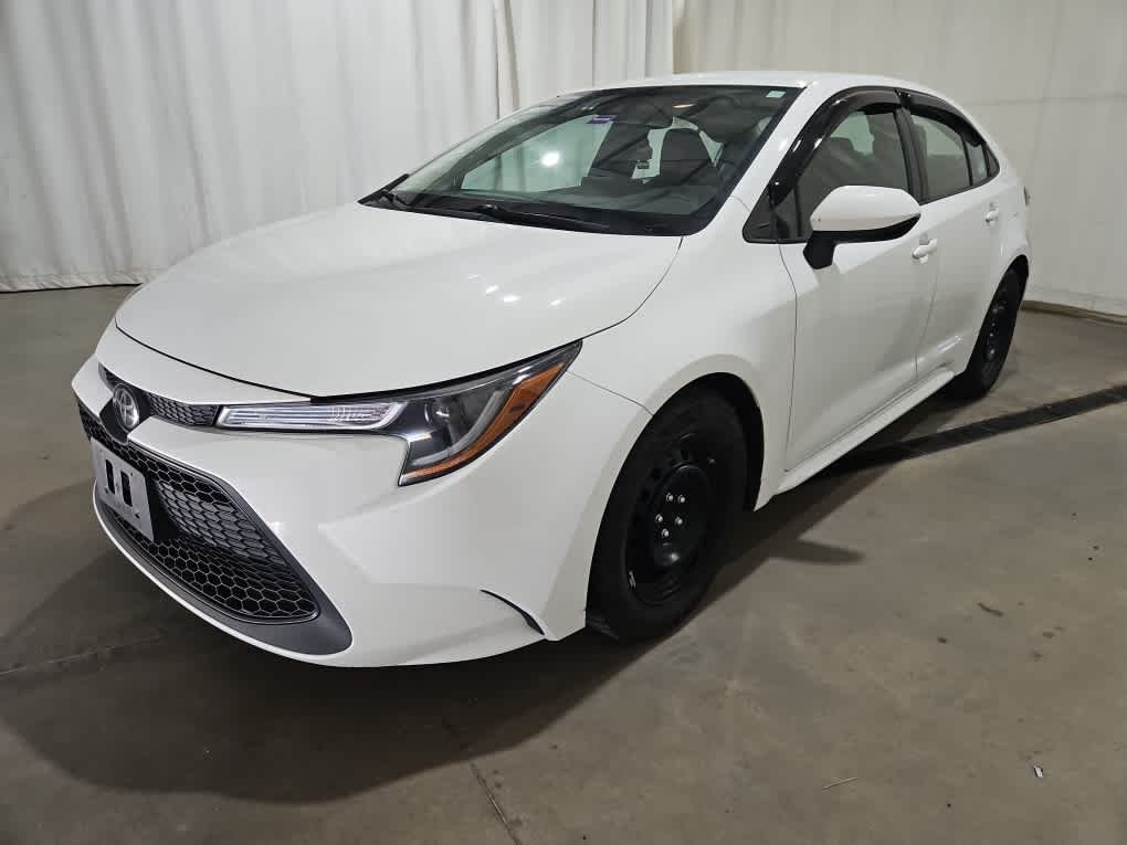 Used 2022 White Toyota LE image 2
