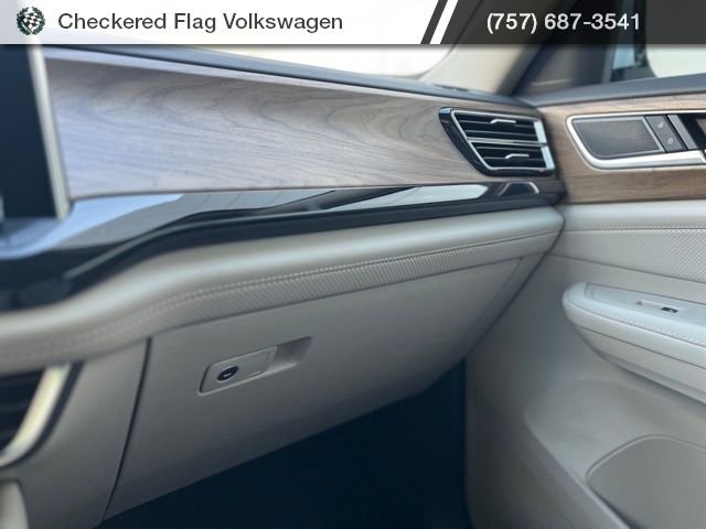 2026 Volkswagen Atlas SE - Photo 44