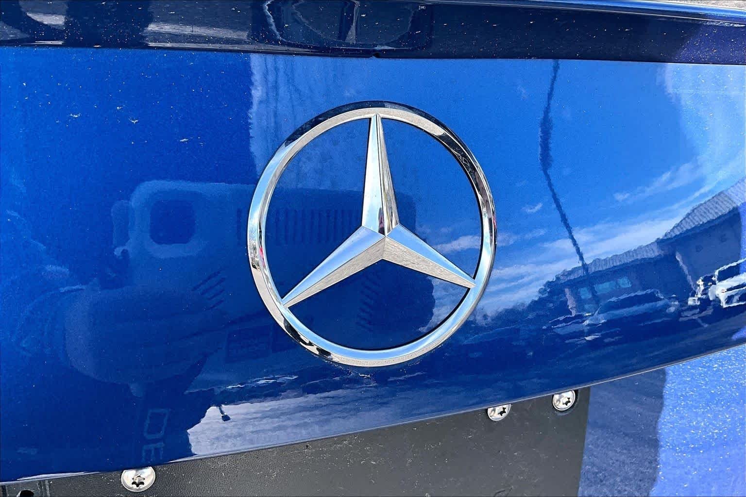 Certified Used 2025 Starling Blue Metallic Mercedes-Benz C 300 image 31