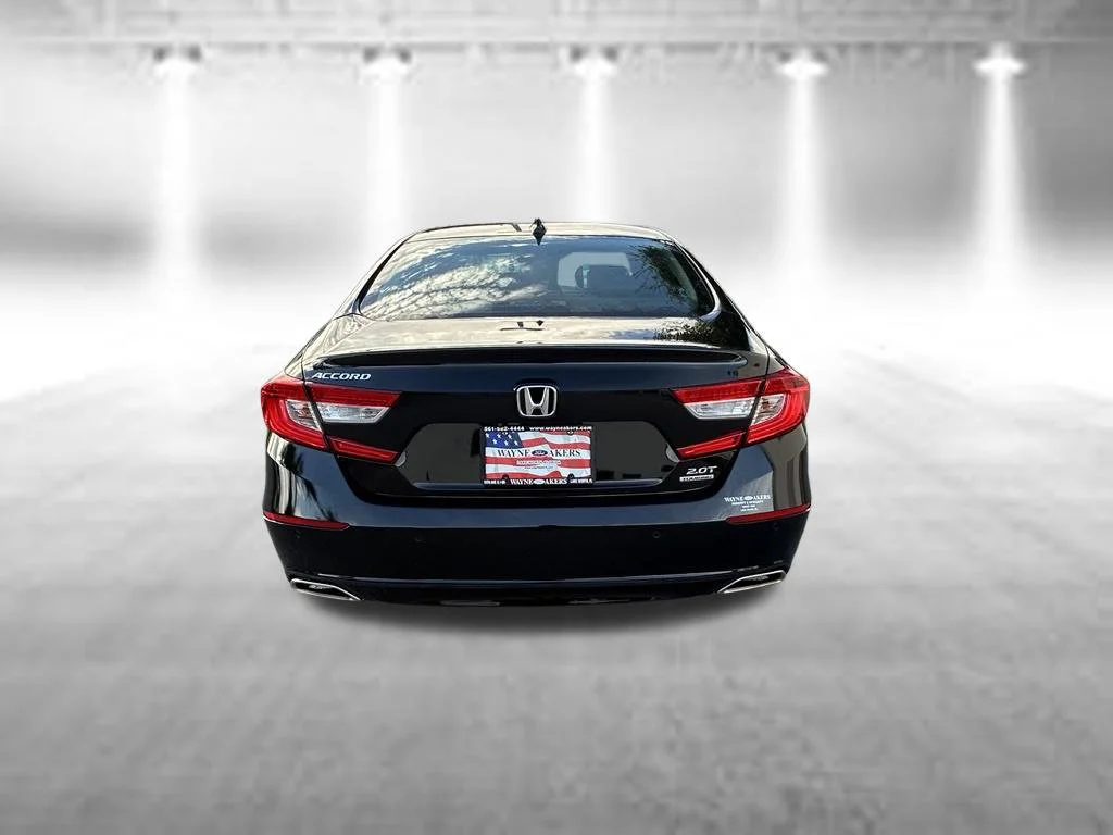 Certified Used 2021 Black Honda Touring 2.0T image 5