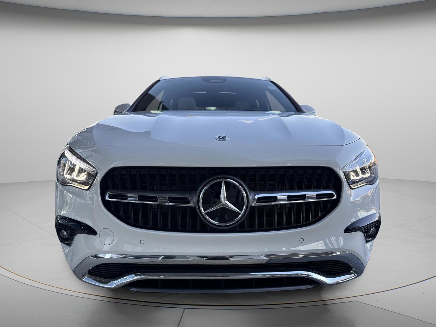 Certified Used 2026 Polar White Mercedes-Benz GLA 250 image 6