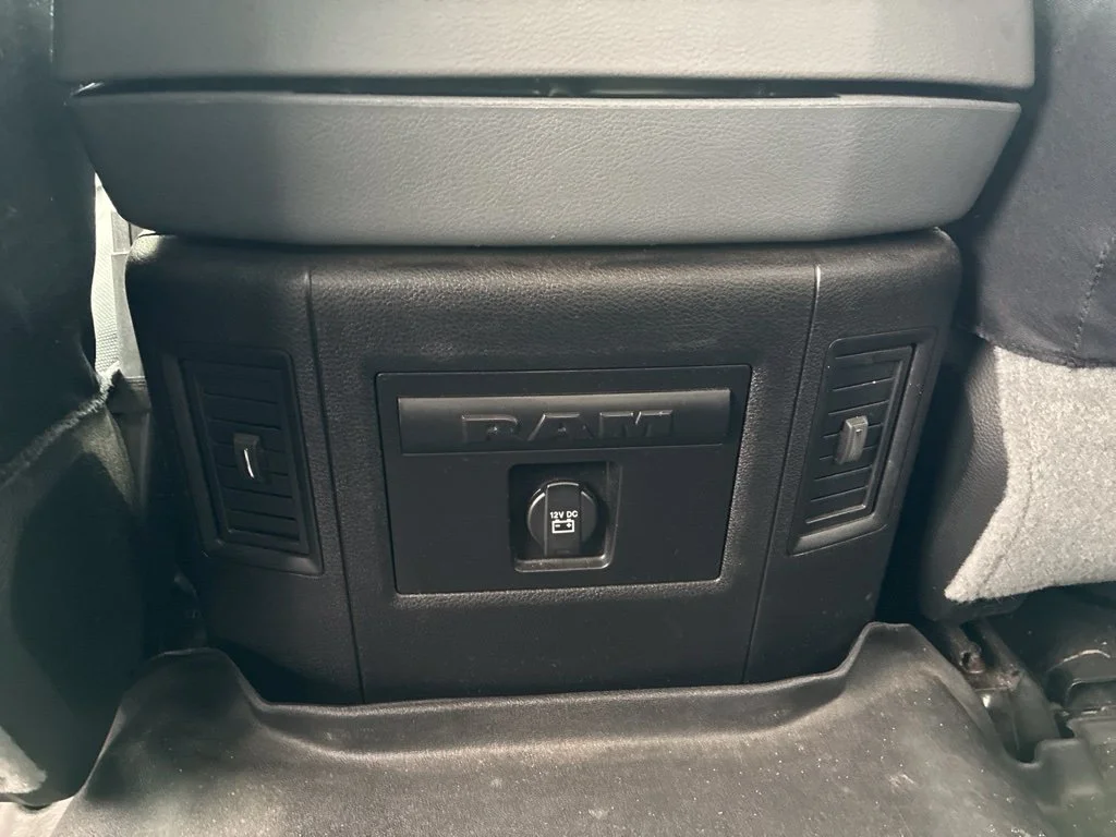 Used 2018 White Ram Big Horn image 24