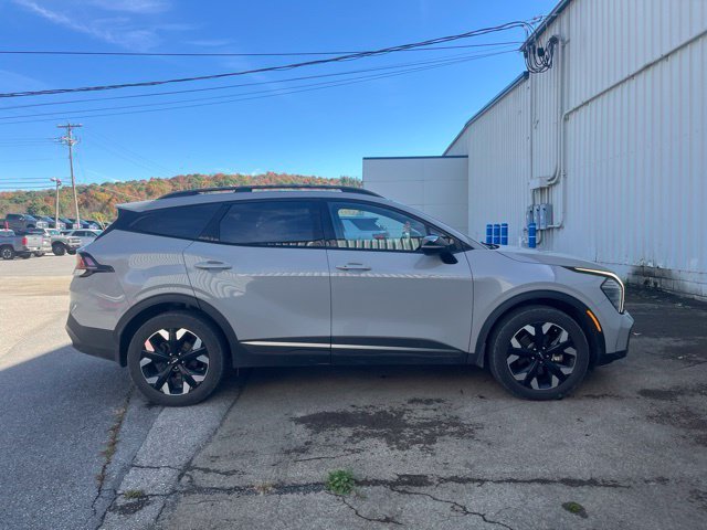 Used 2024 Wolf Gray Kia X-Line image 3