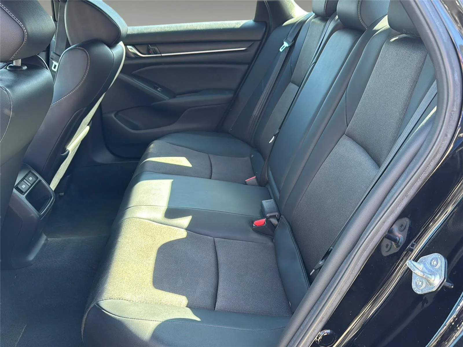 2021 Honda Accord Sport - Photo 27