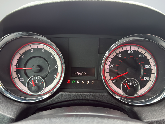 Used 2019 Gray Dodge SE image 12