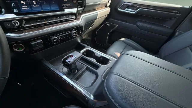 Used 2025 White Chevrolet LT Trail Boss image 14