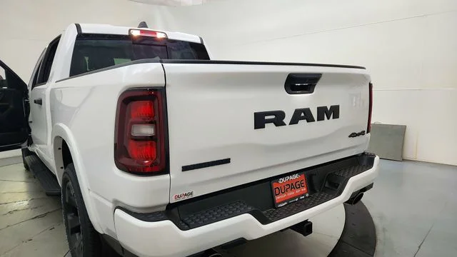 New 2026 Bright White Clear-Coat Exterior Paint RAM Big Horn/Lone Star image 17
