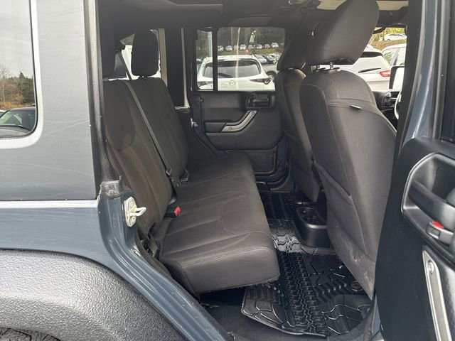 Used 2018 Rhino Clearcoat Jeep Sport S image 11