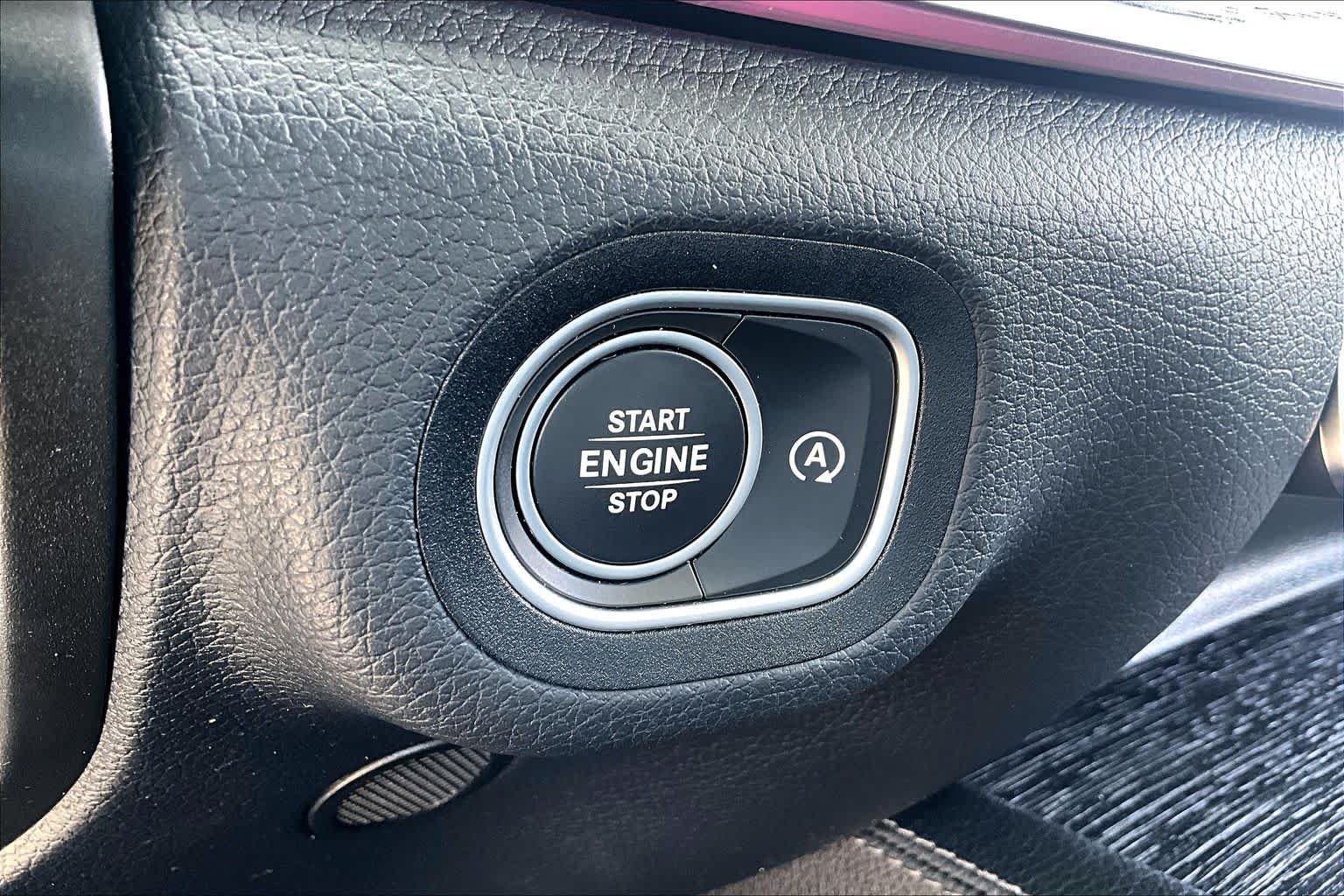 Used 2024 Polar White Mercedes-Benz GLE 350 image 35