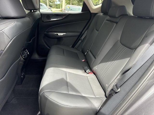 2025 Lexus NX 250 - Photo 23