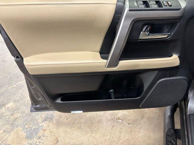 Certified Used 2023 MAGNETIC GRAY MET. Toyota  image 18