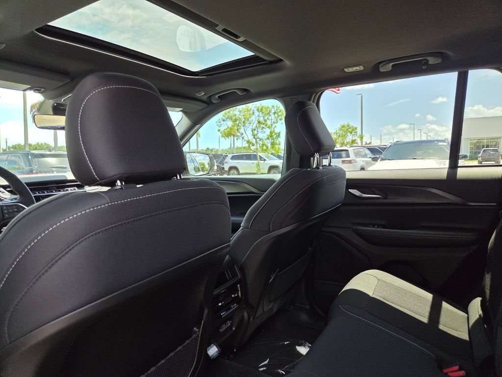 New 2026 Bright White Clearcoat Jeep Laredo X image 10
