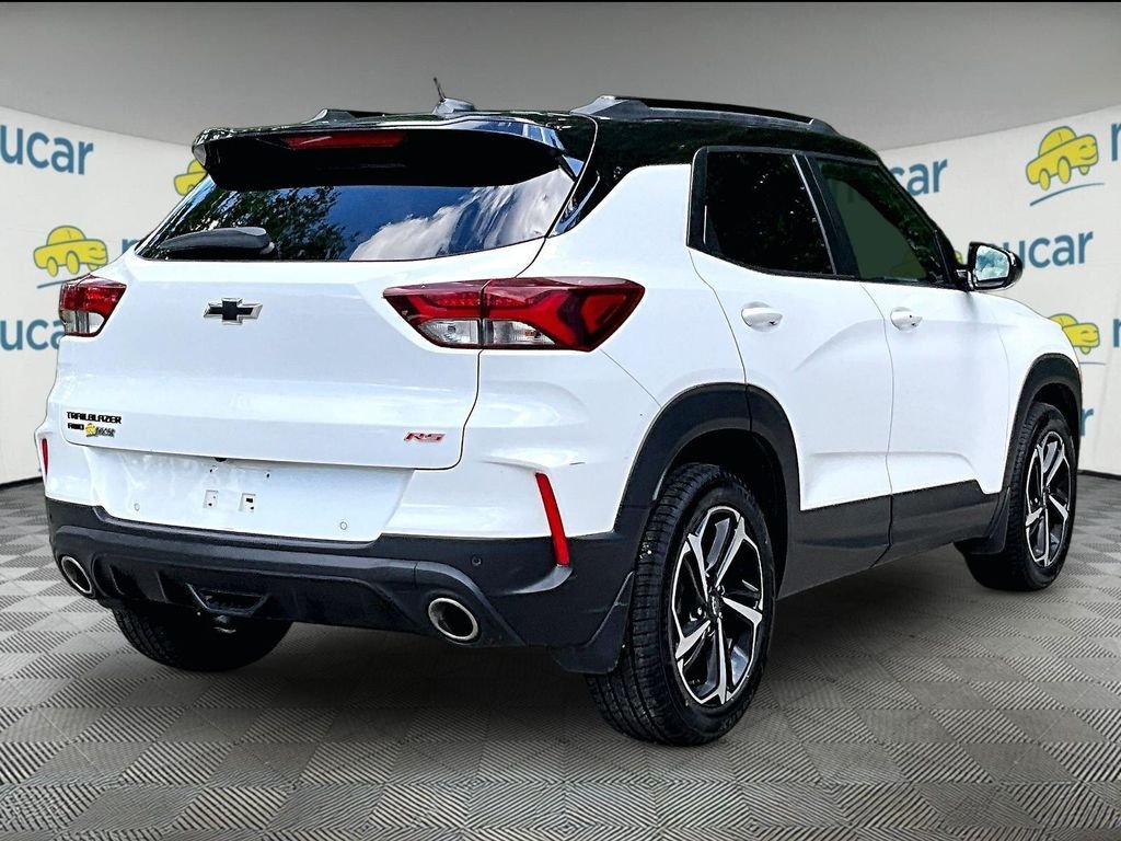 Used 2021 Summit White Chevrolet RS image 6