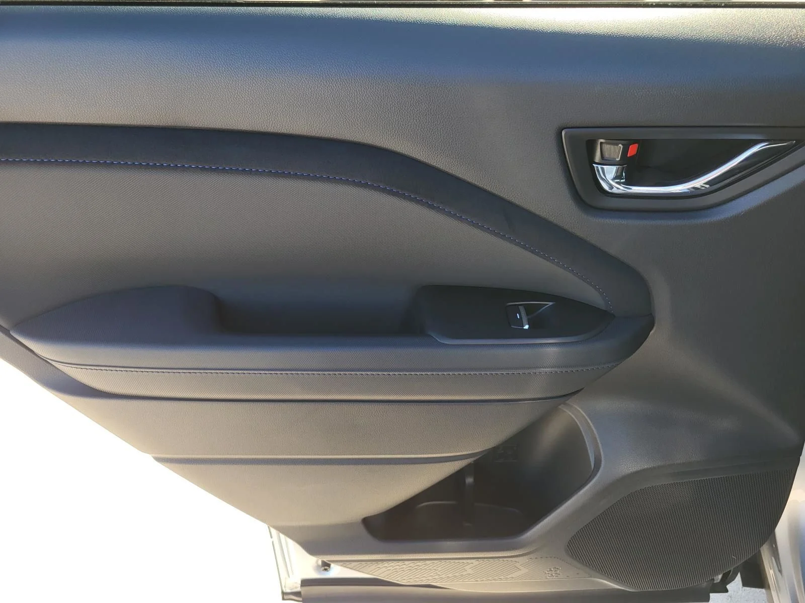 2026 Subaru Forester Limited - Photo 13