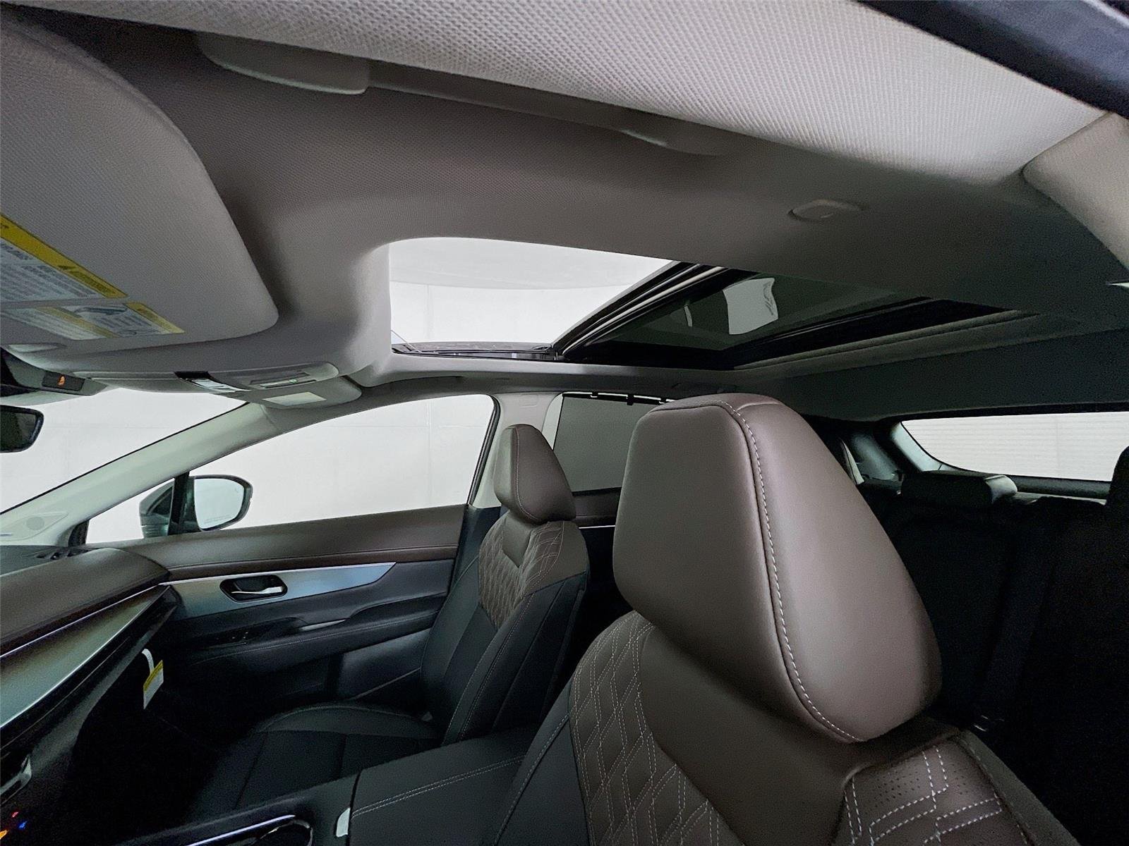 2026 Nissan Murano Platinum - Photo 12