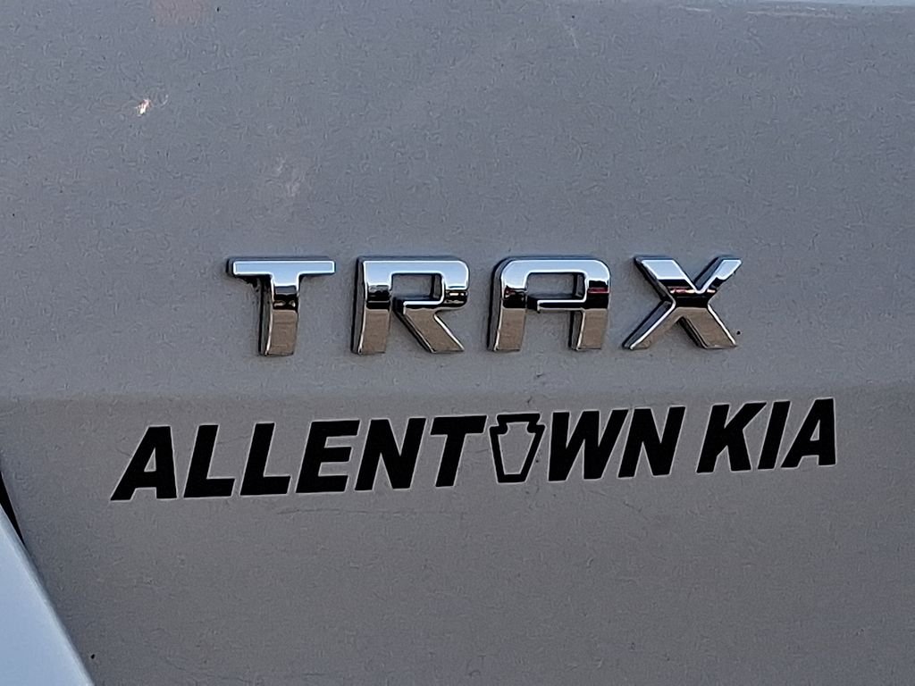Used 2019 Silver Chevrolet LS image 27