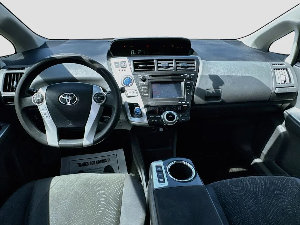 Used 2014 Gray Toyota Three image 24