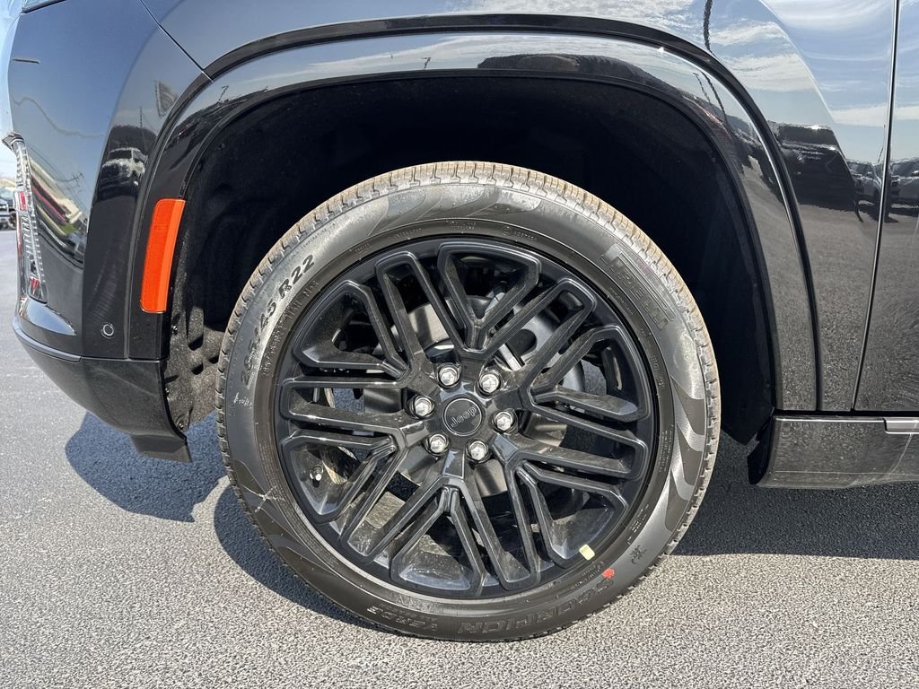 New 2026 High Gloss Black Exterior Paint Jeep Limited Reserve image 10