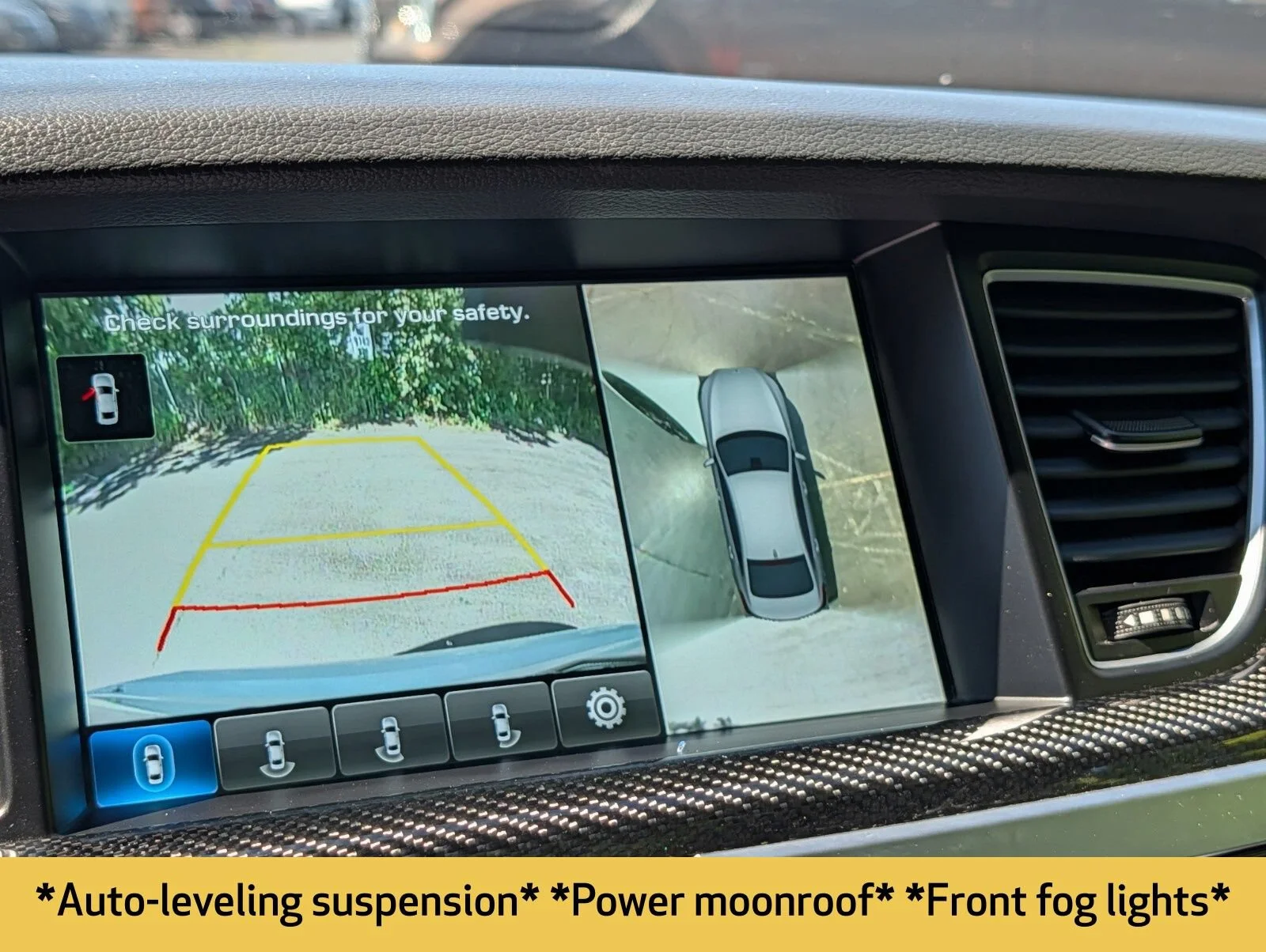 Used 2018 White Genesis 3.3T Sport image 8