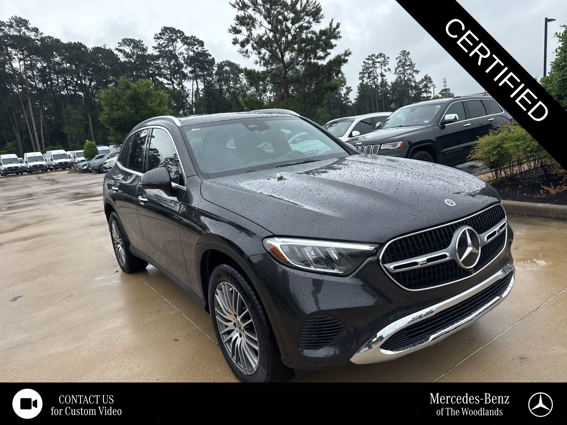 2026 Mercedes-Benz GLC GLC 300's photo