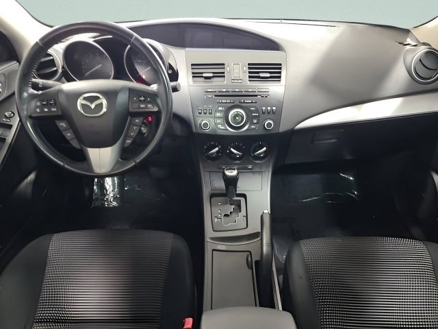 Used 2012 Mazda MAZDA3 i Touring with VIN JM1BL1V75C1665695 for sale in Fairfield, OH