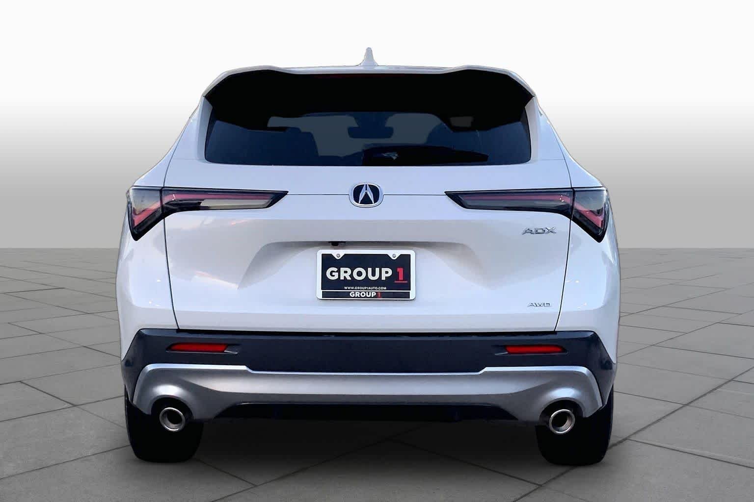 Used 2025 Platinum White Pearl Acura  image 5
