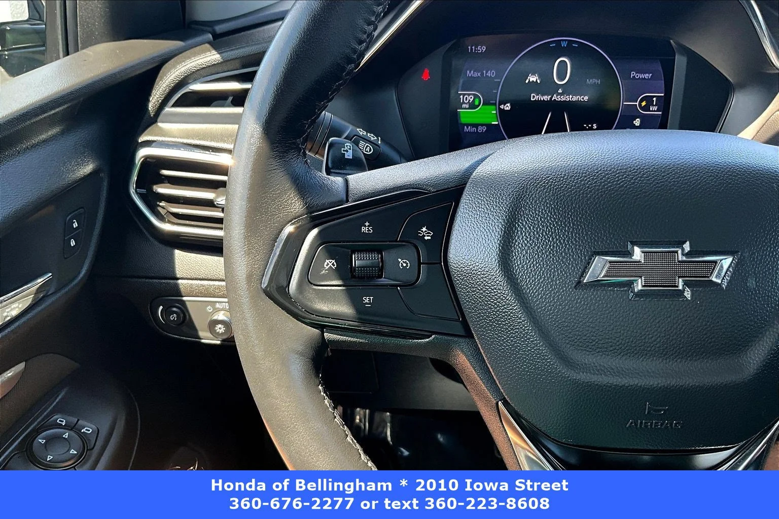 Used 2023 Summit White Chevrolet LT image 10