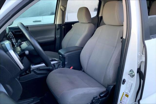 Certified Used 2017 SUPER WHITE Toyota  image 8