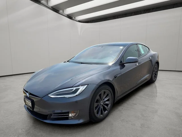 2020 Tesla Model S Long Range Plus