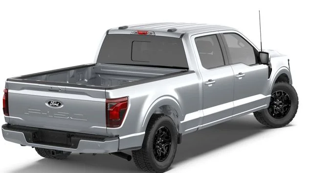 New 2026 Iconic Silver Metallic Ford XLT image 3