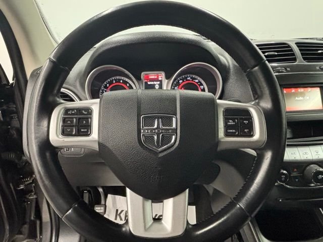 Used 2018 Gray Dodge SE image 18