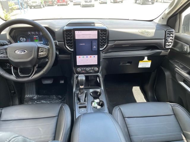 New 2025 CARB GRAY Ford Lariat image 10